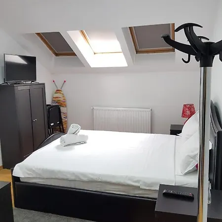 Buget Arena Nationala Mega Mall Monza Apartamento Bucareste