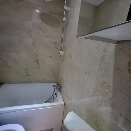 Buget Arena Nationala Mega Mall Monza * Bucareste